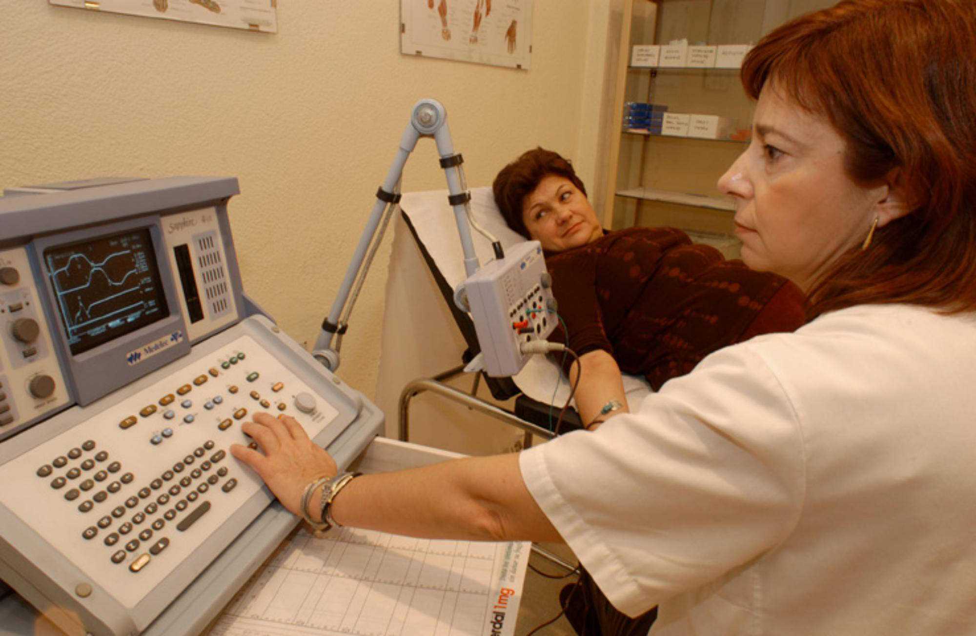 Pacient rebent tractament a l'hospital l'any 2003