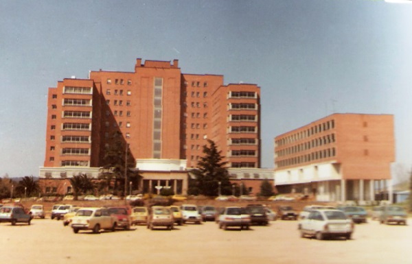 Edifici del Josep Trueta en una fotografia d'època