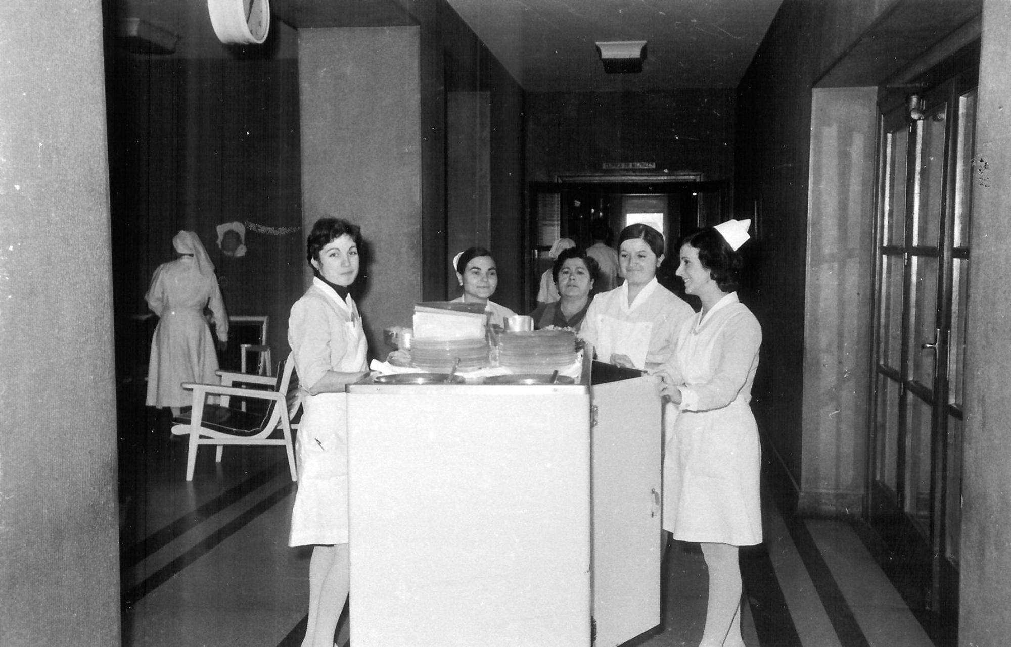 Imatge d'època d'infermeres al Trueta