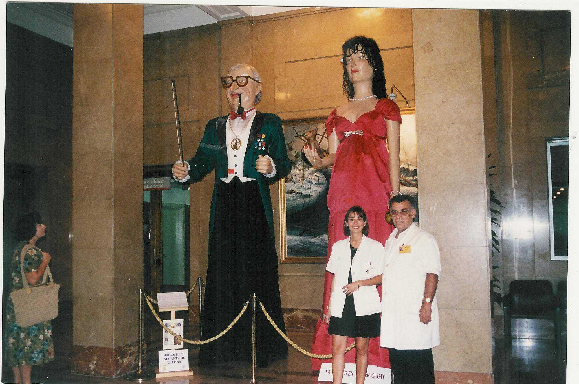 Xavier Cugat transformat en gegant